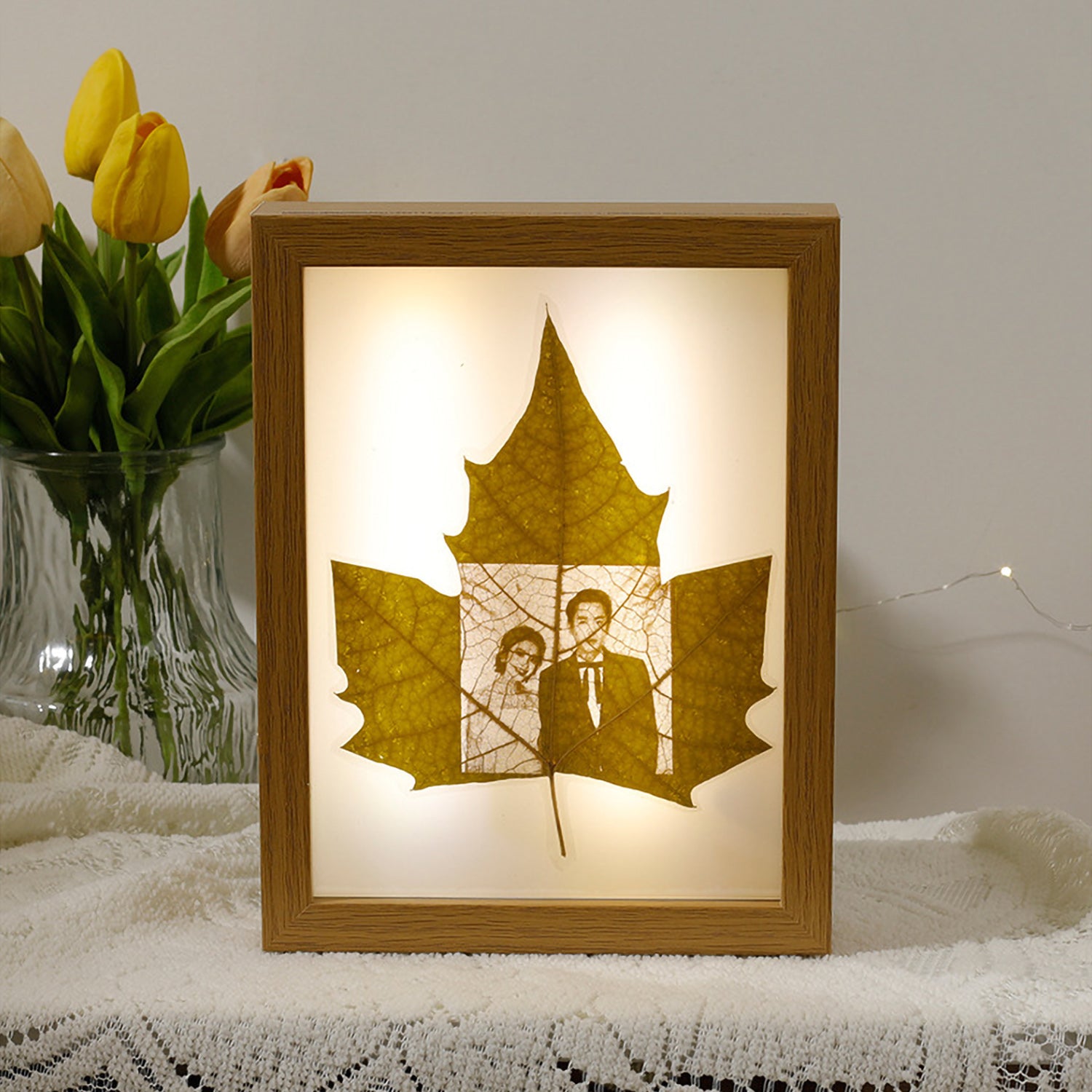 Leaf Carving Photo Art with Touch 3-Colors LED Light Frame-Sycamore Leaf-BoBo Craft