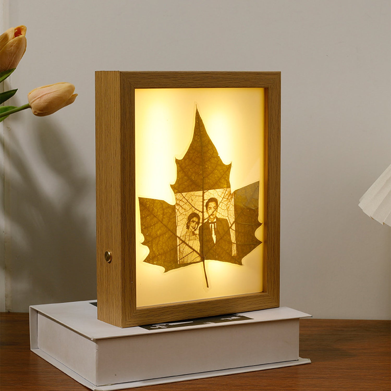 Sycamore Leaf Carving Photos with Touch 3-Colors LED Light Frame-BoBo Craft